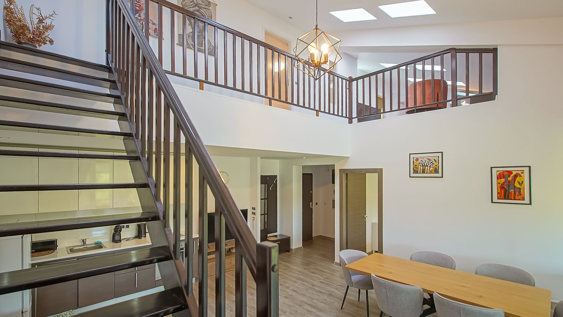 OPORTUNITATE!Două apartamente, două locuri de parcare,plata flexibilă - Poză 2