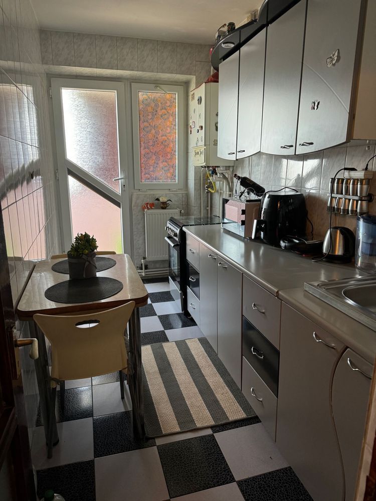 Apartament cu 2 camere zona micro39C - Poză 5