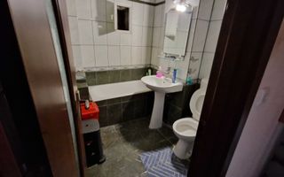 Apartament 3 camere decomandat  zona Big Nou etaj 3/4 - Poză 7