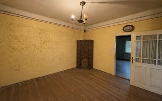 Casa individuala 3 camere | Acces auto | Pivnita I Lupeni - Poză 1