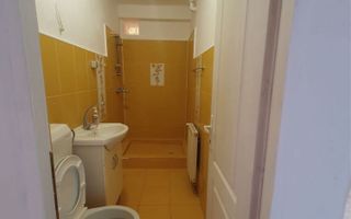 BRASADAS vinde ap 2 cam etaj 3 in zona CENTRALA. - Poză 4