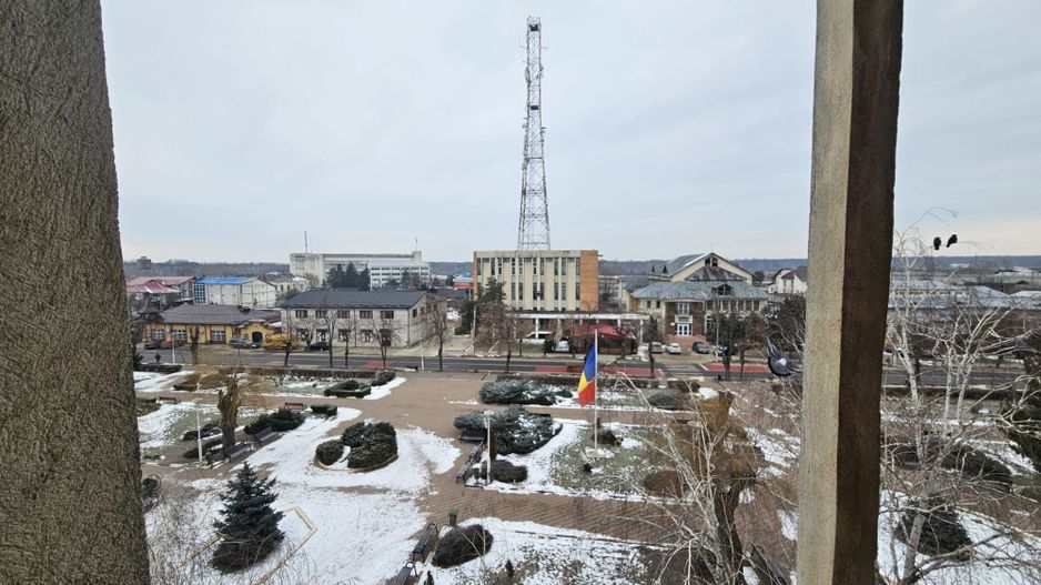 Apartament 3 camere, Ultracentral, Costesti - Poză 12