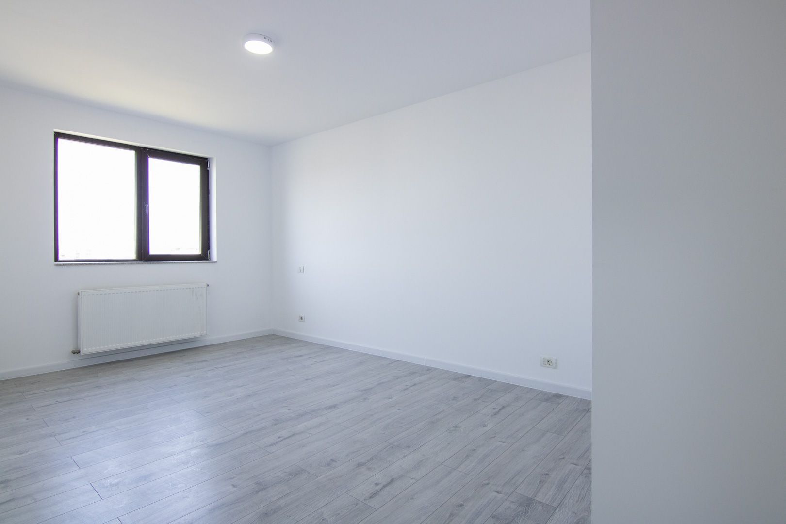 PENTHOUSE - 3 CAMERE CU TERASA DEOSEBITA, FINISAT COMPLET, COMISION 0% - Poză 1