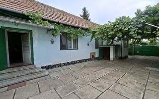 Casa individuala 90 mp utili 4 camere si teren 252 mp in Sibiu Tiglari - Poză 1
