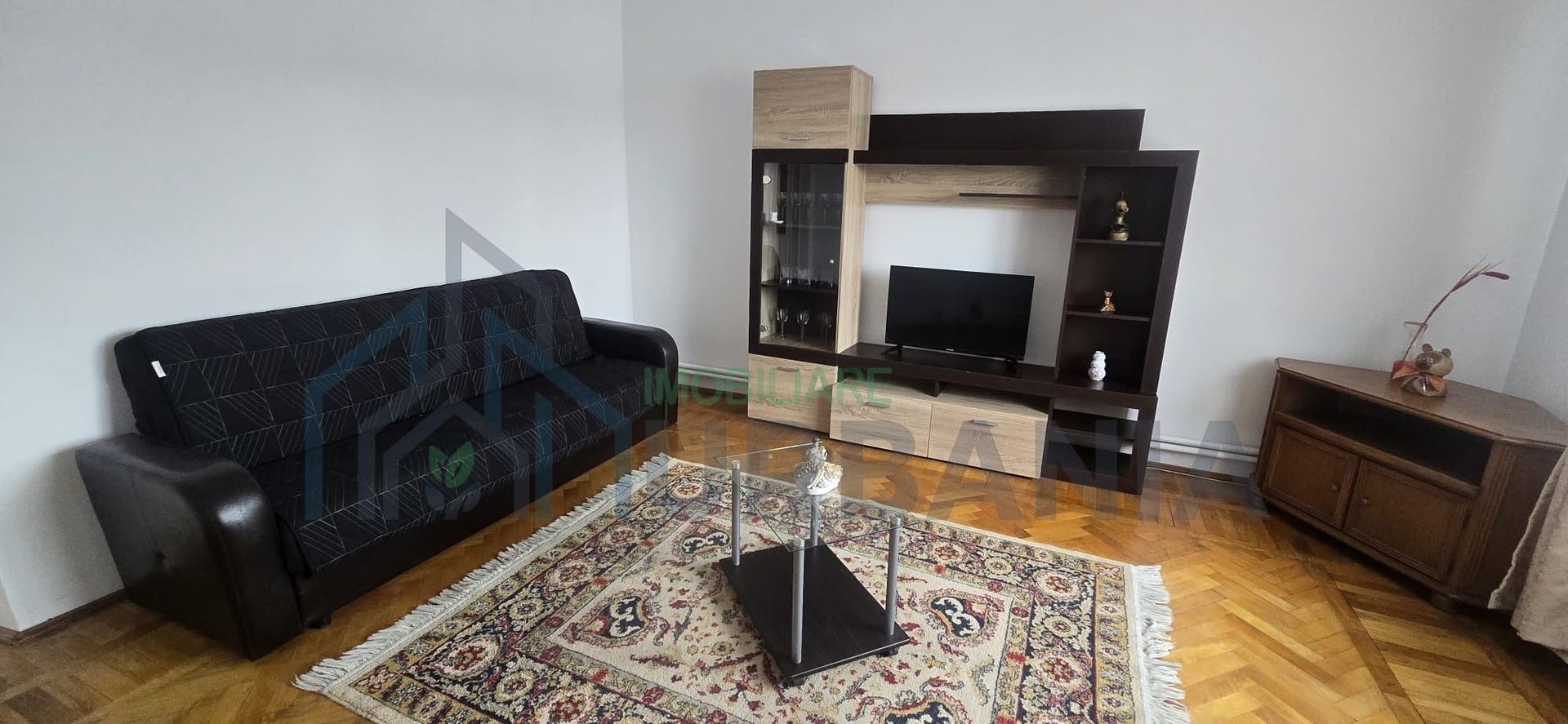 Închiriez Vila Central/ House for Rent Center - Poză 3