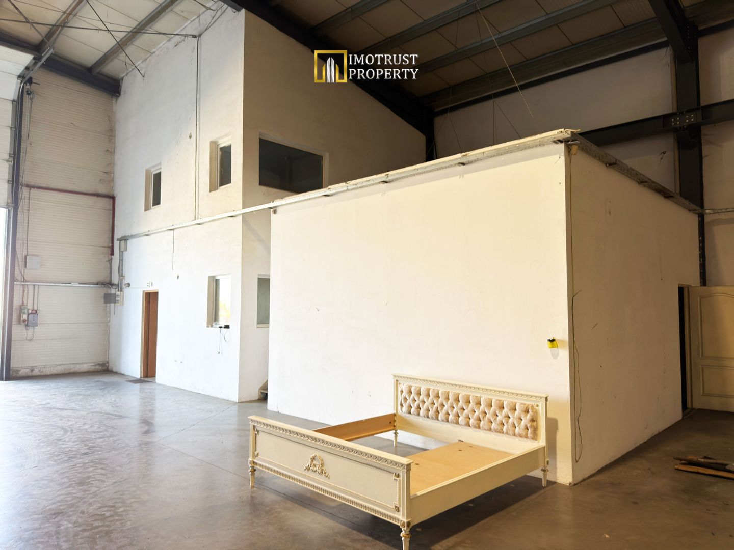 Hala industrială de închiriat – Zona Micălaca, Arad | 600 mp - Poză 4