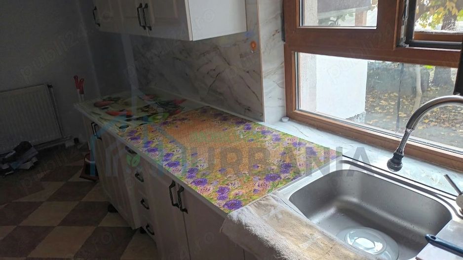 Apartament 3 camere de vânzare pe Str. Brandusa Nr. 35, Iasi - Poză 2