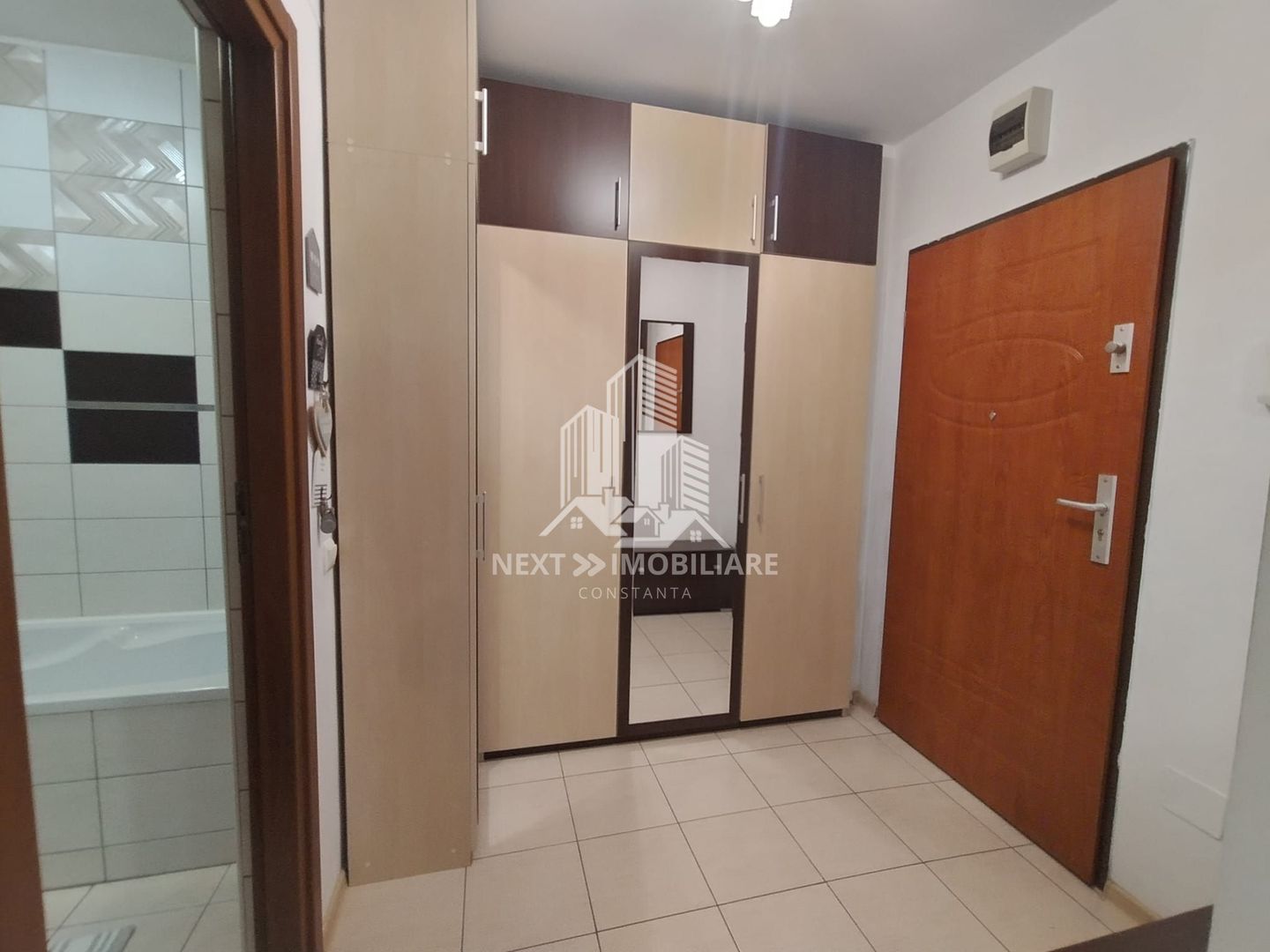 Apartament 3 camere | et2/Str. Ion Ursu | Parcare Privata - Poză 4