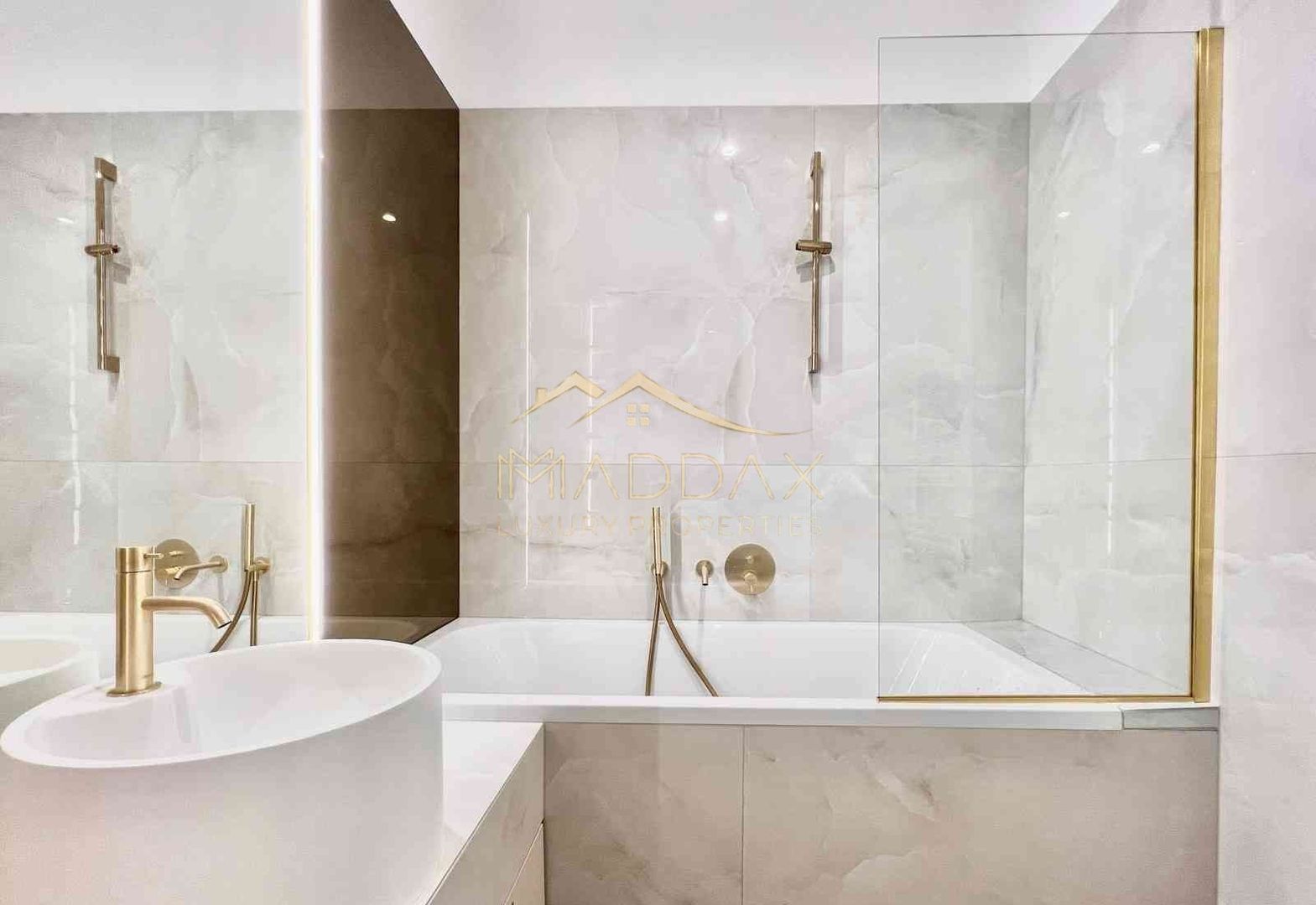 Design de Interior | 2 Camere Premium | Etaj 9/10 | Clădire 2023 | Garaj Inclus - Poză 12