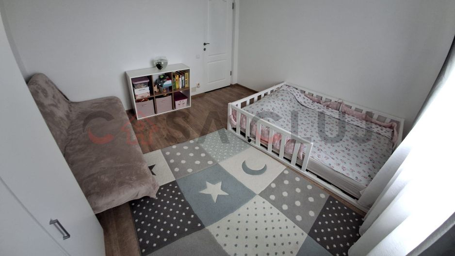 Apartament 3 camere, Etaj 1, Parcare,Zona Vivo!! - Poză 3
