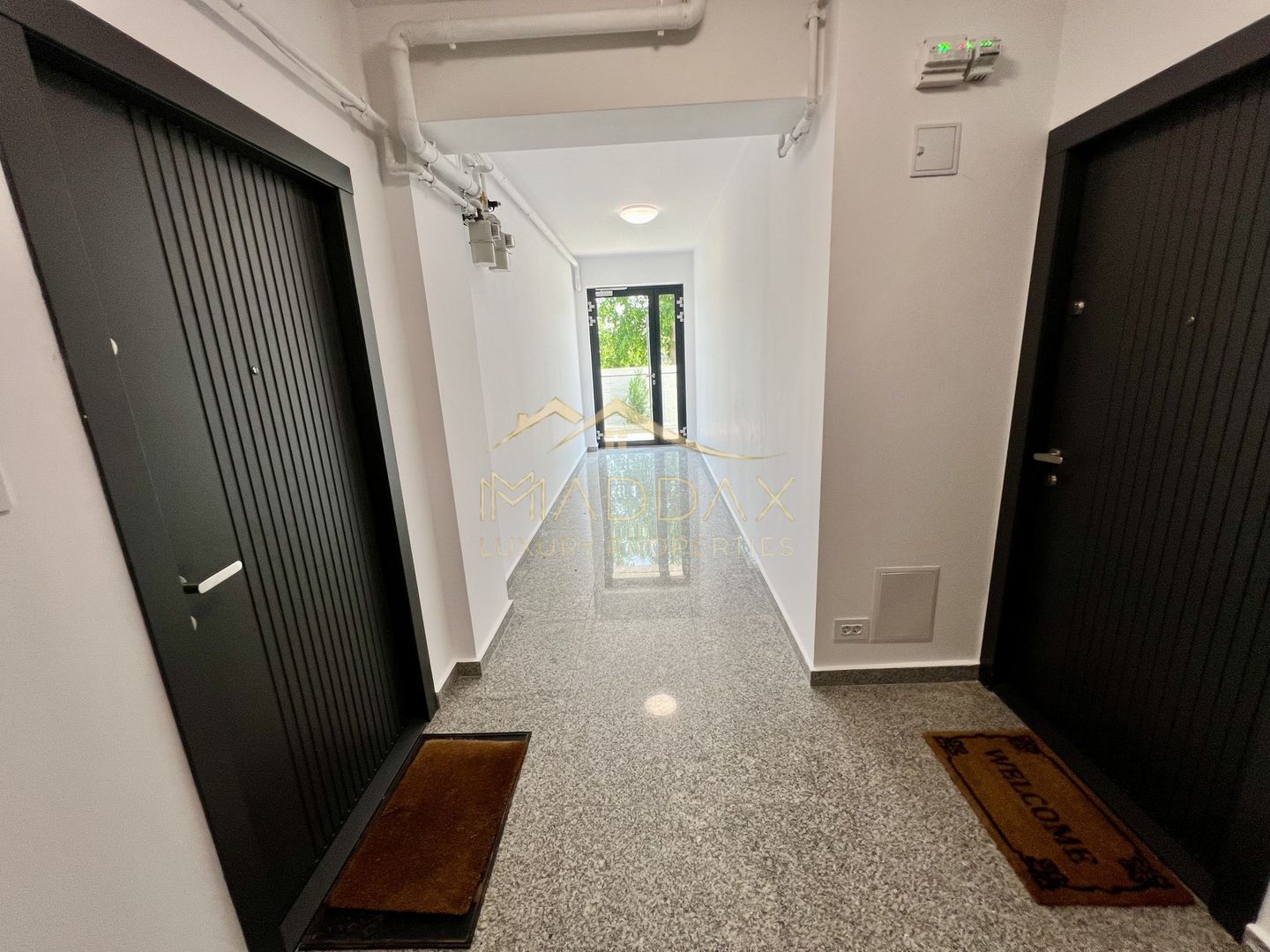 Apartament *3 Camere  // Baneasa - Sector 1 - Poză 16