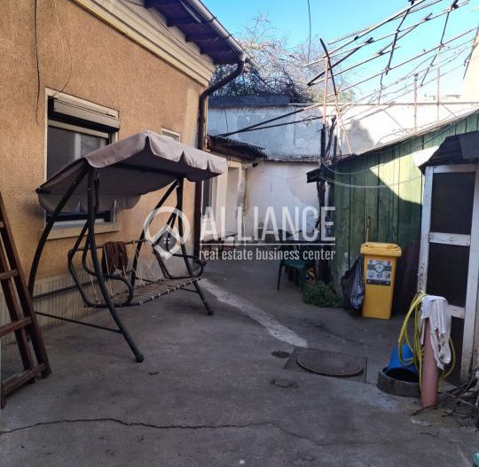CENTRU (COD04)- Casa  3 camere din caramida-Constanta - Poză 1