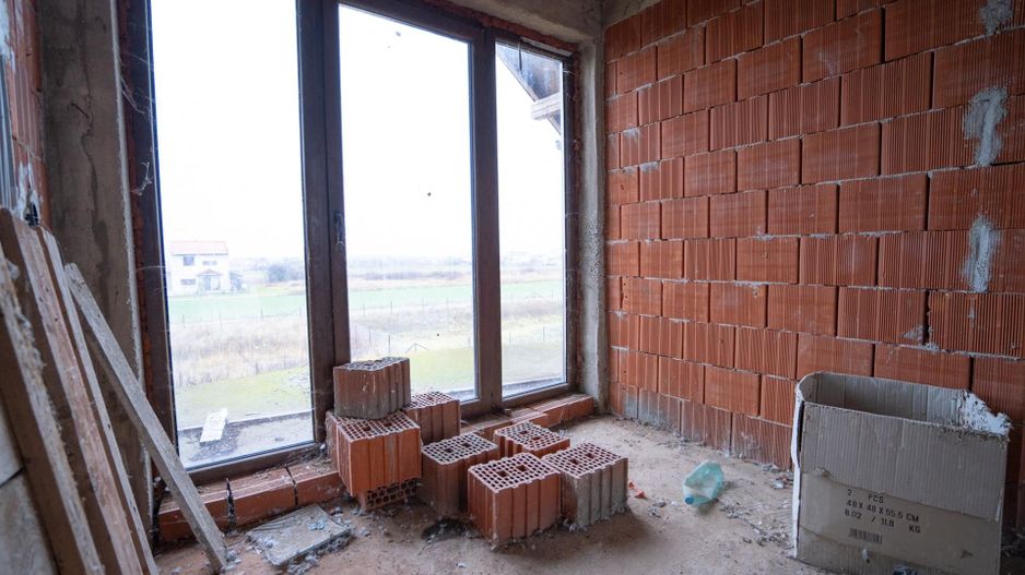 Casa de vanzare 7 camere P+E Sanmartin sat.Rontau - Poză 9