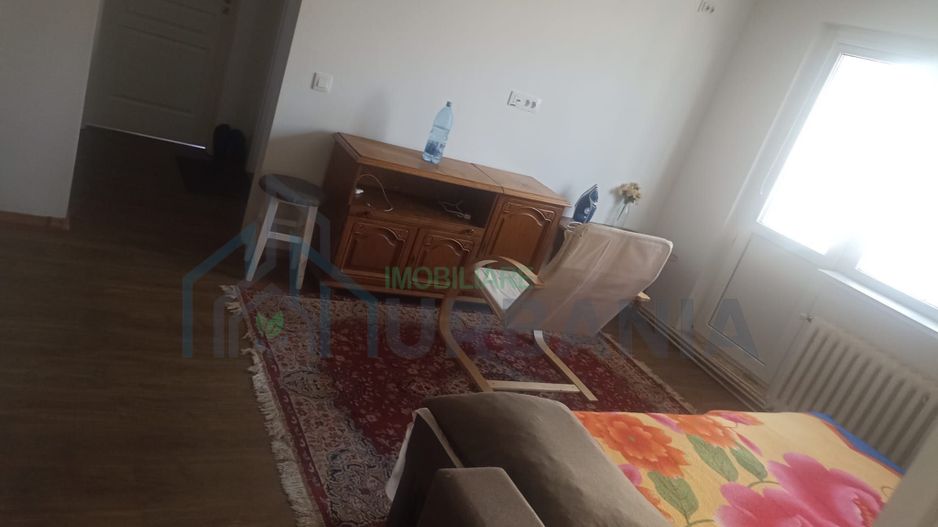 Apartament 3 camere, semidecomandat, Podu Roș, Iași - Poză 6