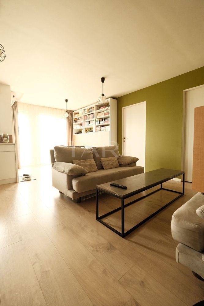 Apartament cu 2 camere, parcare subterană, zona Eroilor. - Poză 1