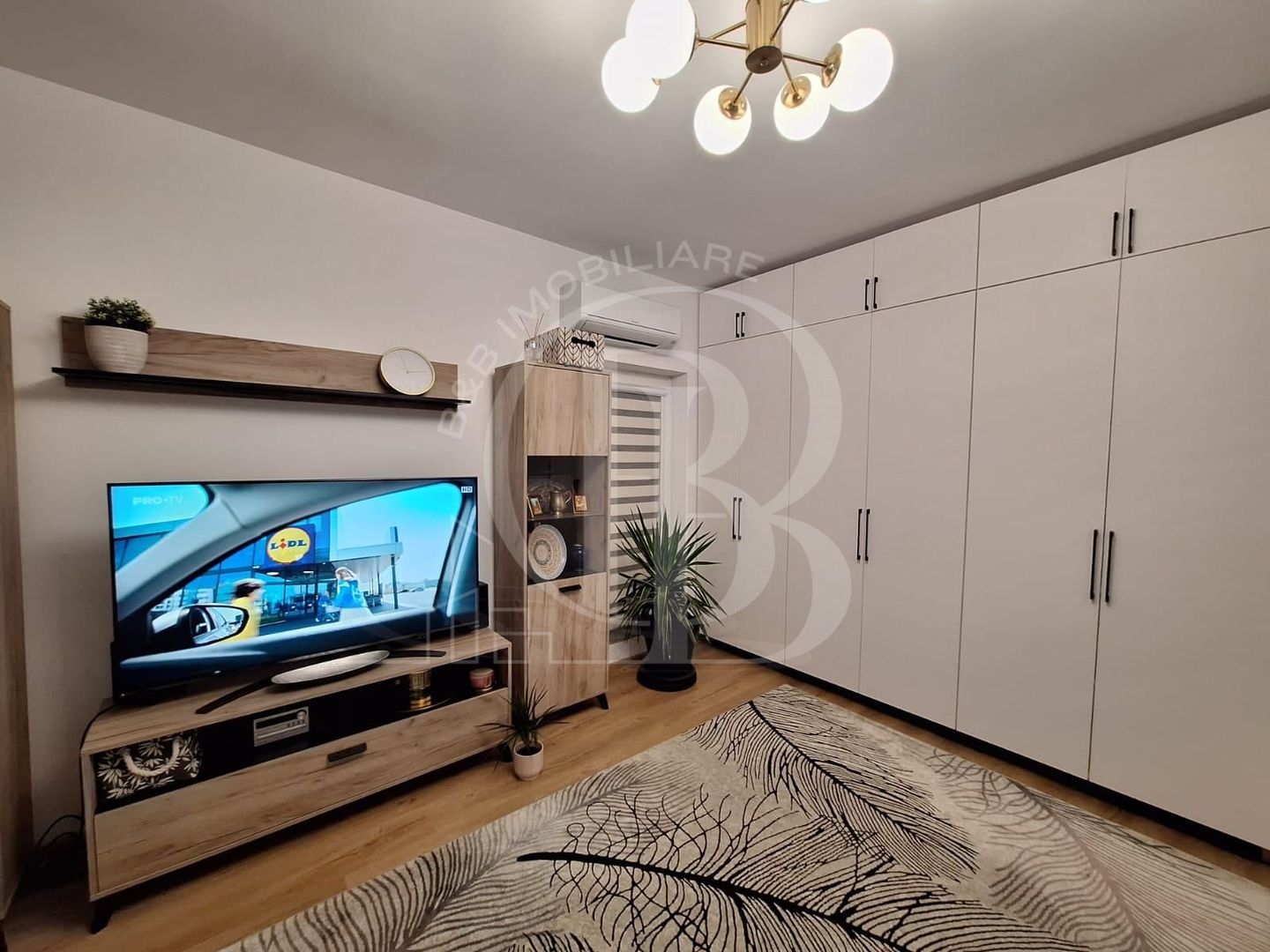Apartament 3 camere decomandat-2 Bai-Titan-Pallady-Mobilat - Poză 4