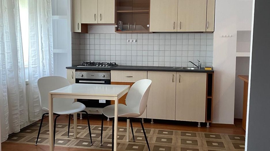 Apartament 3 camere, deosebit in Otopeni, Str. Ferme F - Poză 9