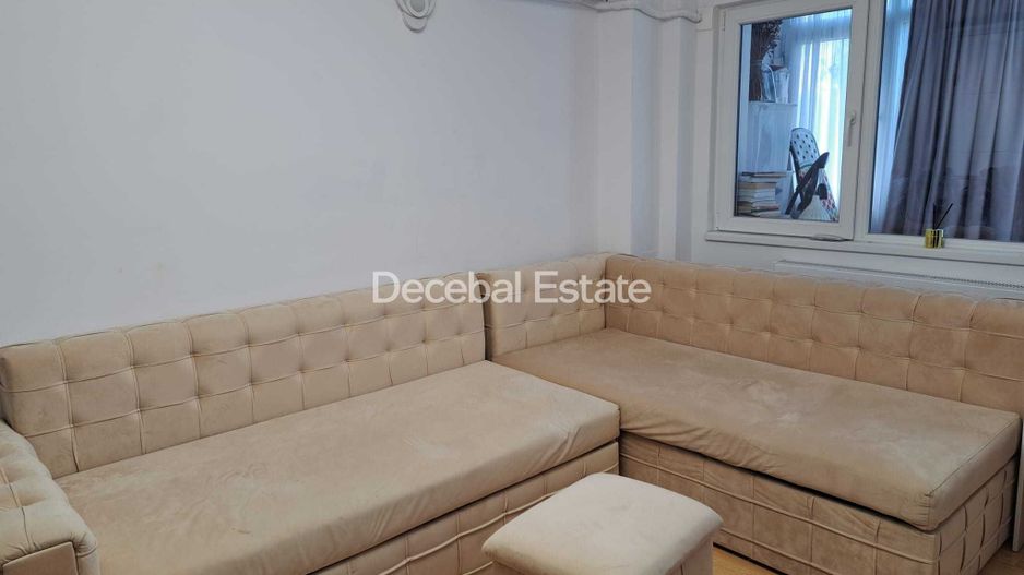 Apartament de 4 camere 82 mp etaj 4/10 2 balcoane - Poză 2