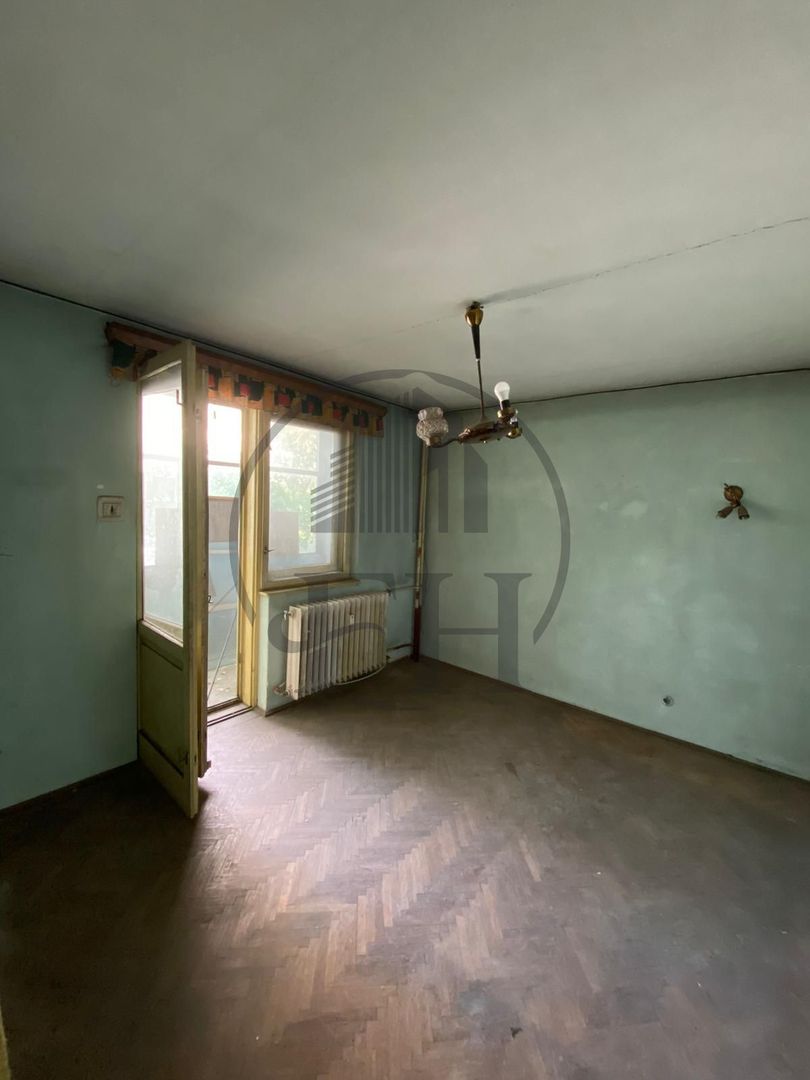 SOLD / VANDUT Apartament de Vânzare 3 Camere în Constanța, - Poză 2
