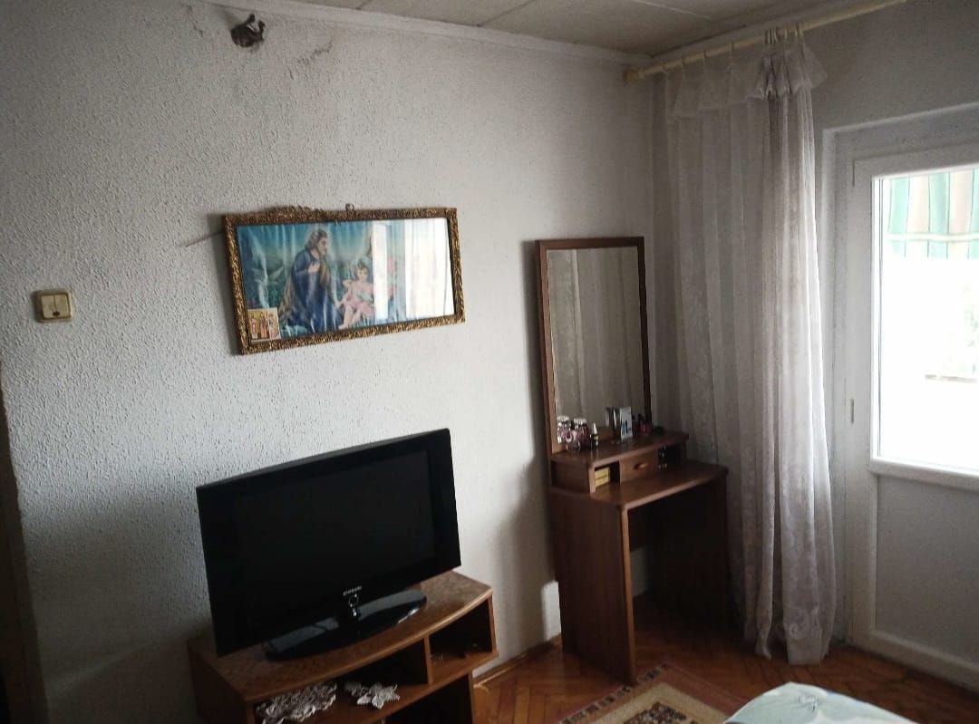 OTOPENI, CENTRAL , APARTAMENT 3 CAMERE - Poză 3