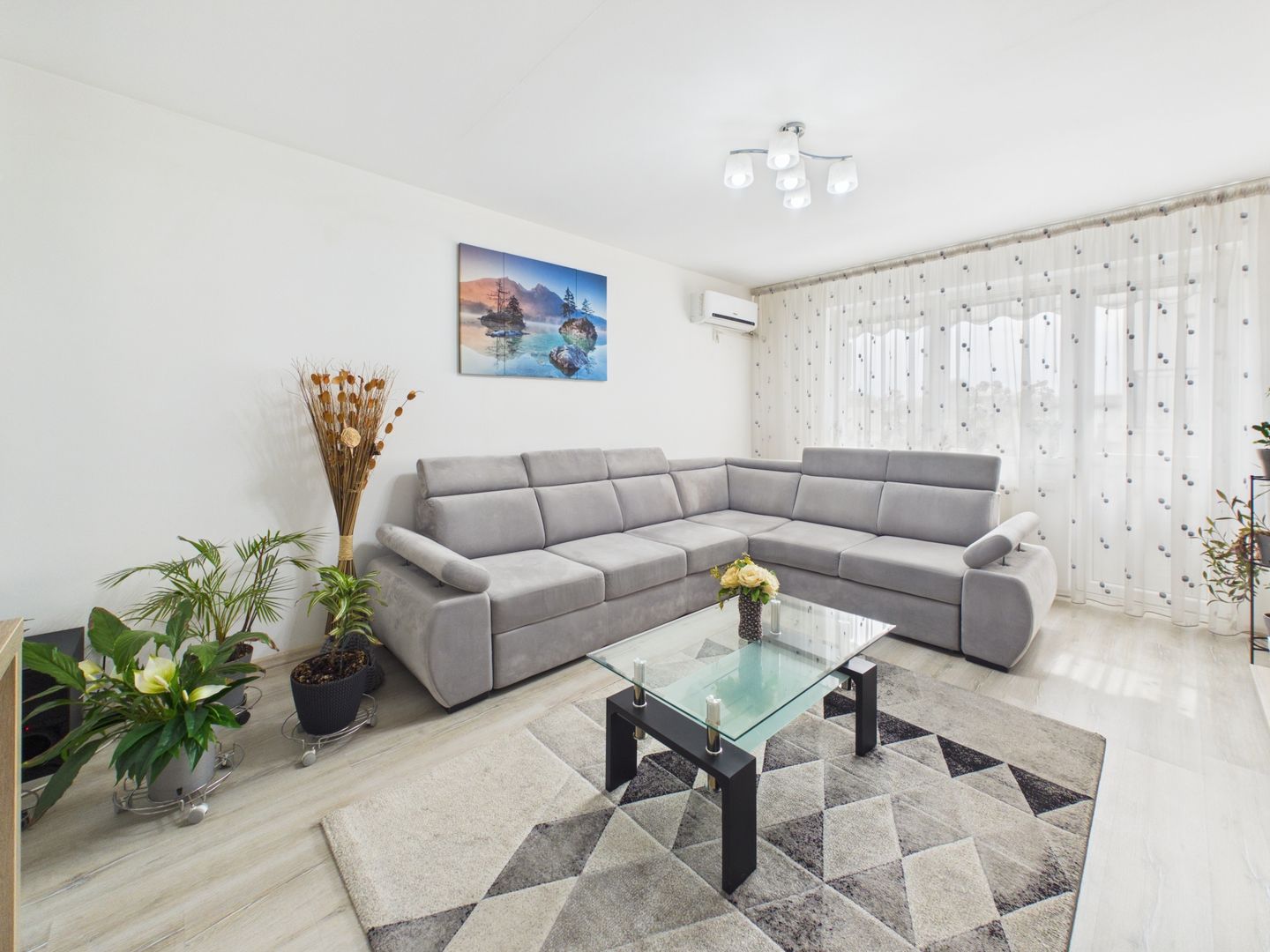 Apartament cu 2 camere cochet in zona Prelungirea Ghencea/Funigeilor - Poză 10