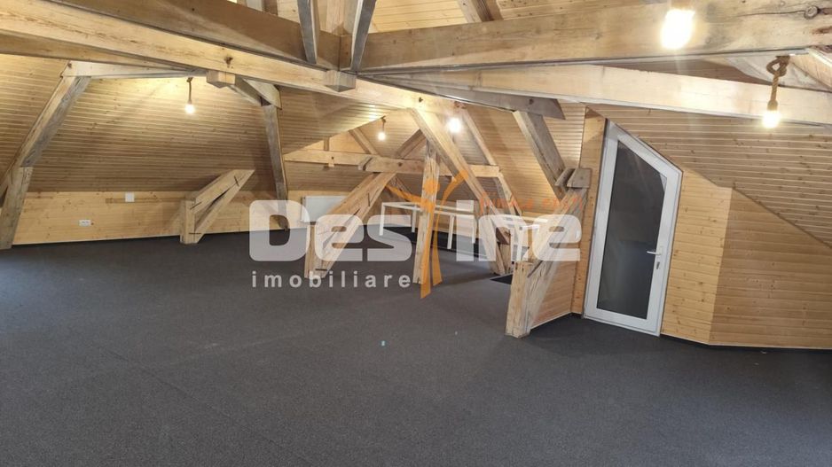 Spatiu de inchiriat central Baicoi - Poză 16