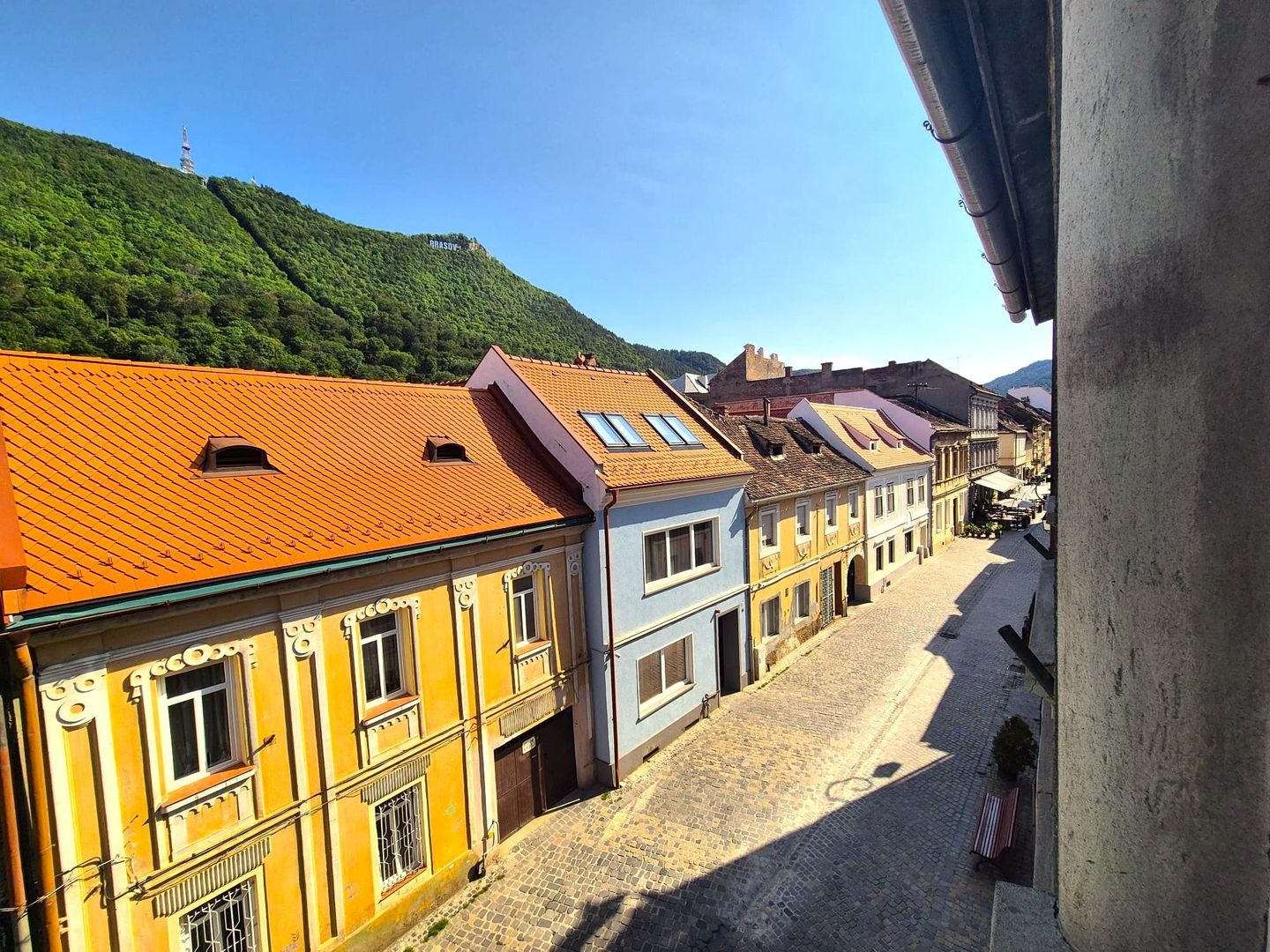 Exclusivitate - Imobil 53 mp,  la 3 minute de P-ta Sfatului, pet friendly - Poză 2