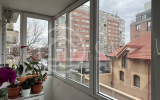Apartament cu 3 camere de inchiriat zona Centrala Oradea - Poză 7