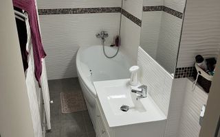 Apartament cu 3 camere, 78 mp utili, 5/8 Calea Manastur ! - Poză 4