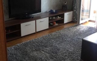 Apartament-85000 euro- 3 camere și garaj - Poză 3