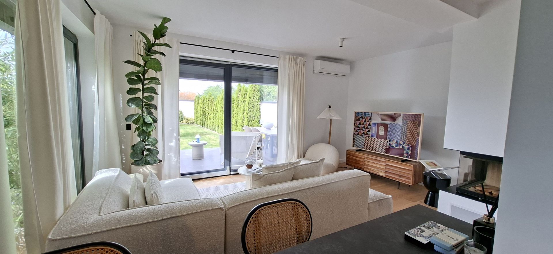 Casa mobilata si utilata cu teren de 432mp - Poză 5