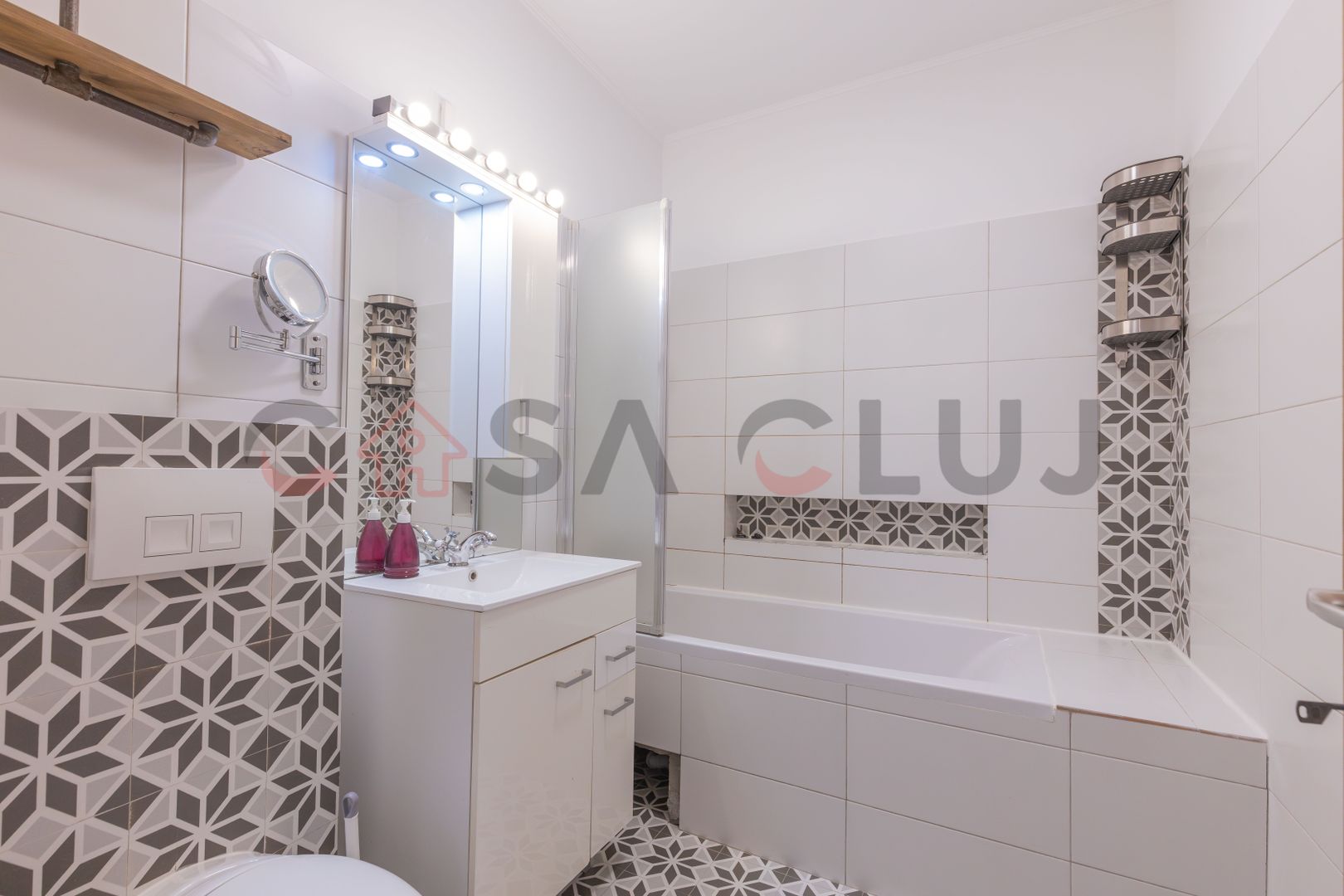 Apartament foarte modern, langa Baza Sportiva Gheorgheni ! - Poză 13