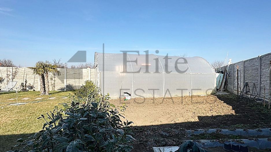 Casa cu 3 camere și teren 560 mp in Cartierul Episcopia din Oradea - Poză 14