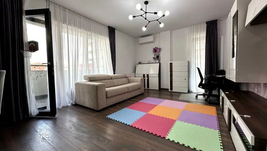 Aparament 3 Camere Cu Parcare Buna Ziua zona Elf - Poză 1