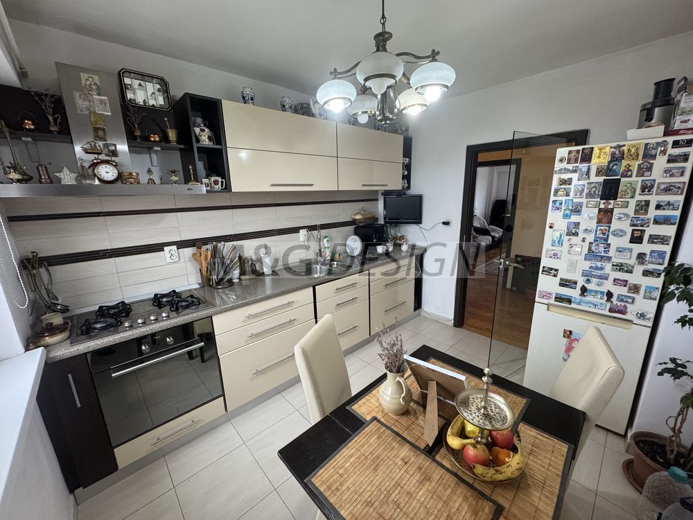 3 camere decomandat spatios Simion Barnutiu - Poză 2