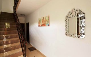 Apartament la casa zona centrala, la 5 minut de Fac de Medicina !! - Poză 1