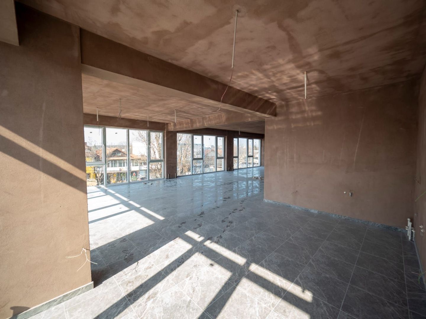 Parter spatiu comercial de închiriat în Voluntari | Showroom, birouri - Poză 7