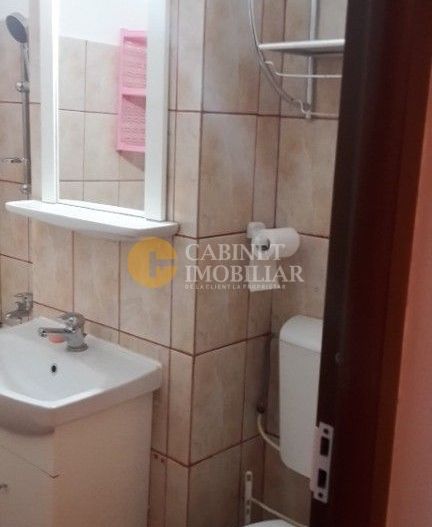 Moldova Mall 2 camere Decomandat - etaj 2 - mobilat complet - Poză 5