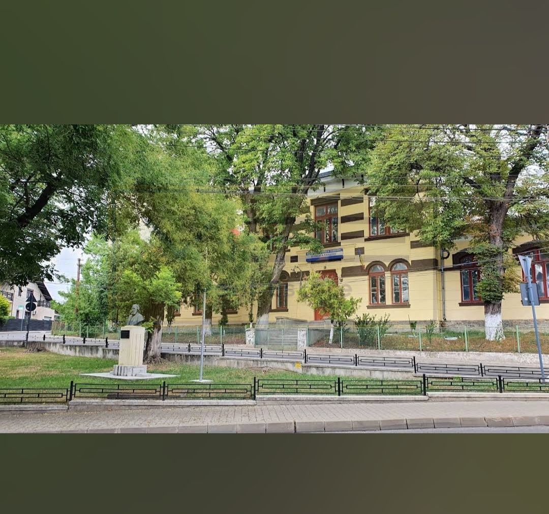 Bloc nou - Podul de fier- 42 mp utili -20min mers UMF - Poză 3