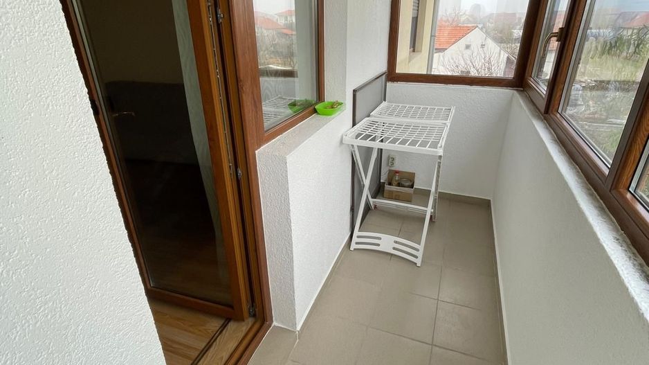 Giroc | 2 camere | Curte privata | Loc de joaca si BBQ - Poză 9