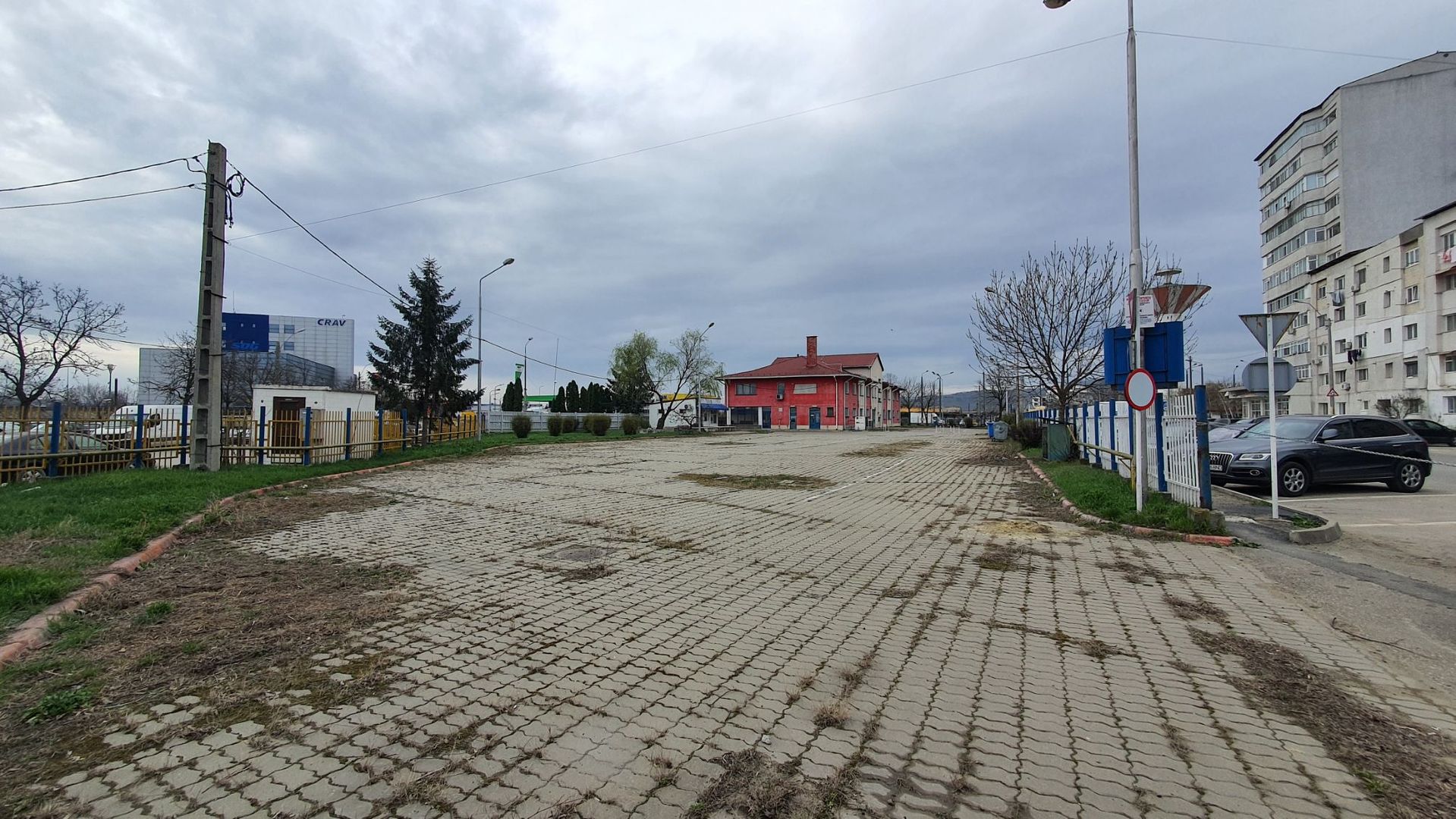 DE ÎNCHIRIAT - Teren intravilan, zona trafic intens, Vaslui; - Poză 2