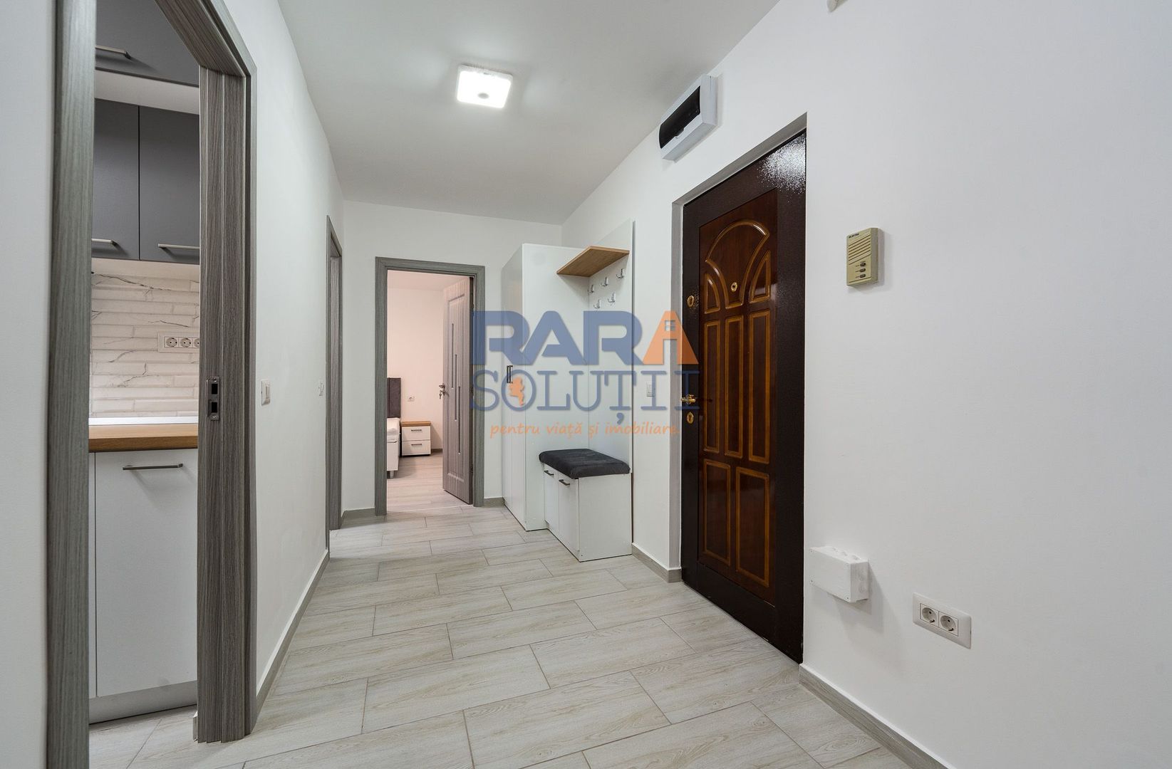 Prima închiriere, apartament două camere, ultracentral - Poză 3