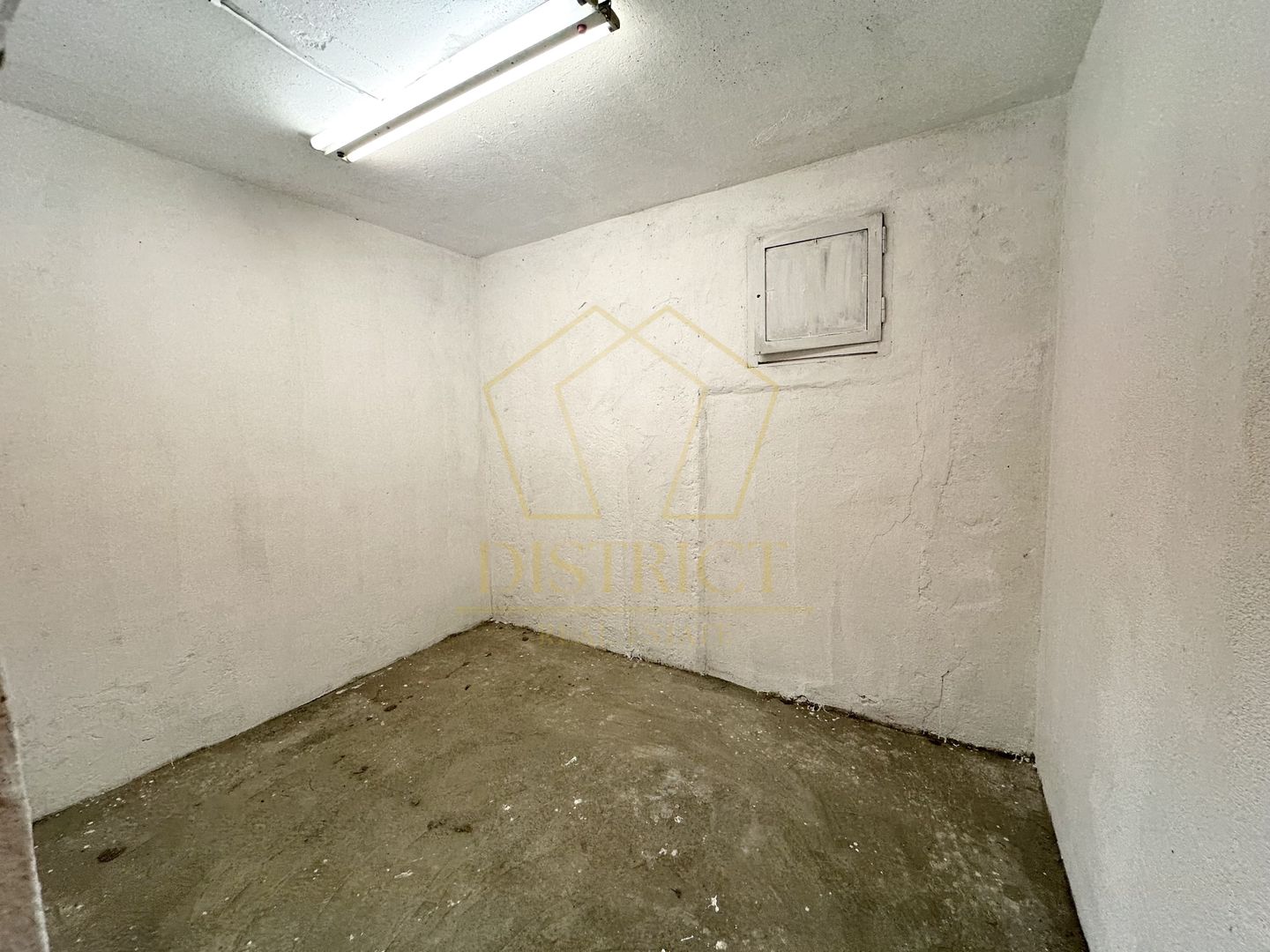 Apartament cu 3 camere, 2 boxe si garaj | Etaj 1 | Zona Fabric - Poză 18