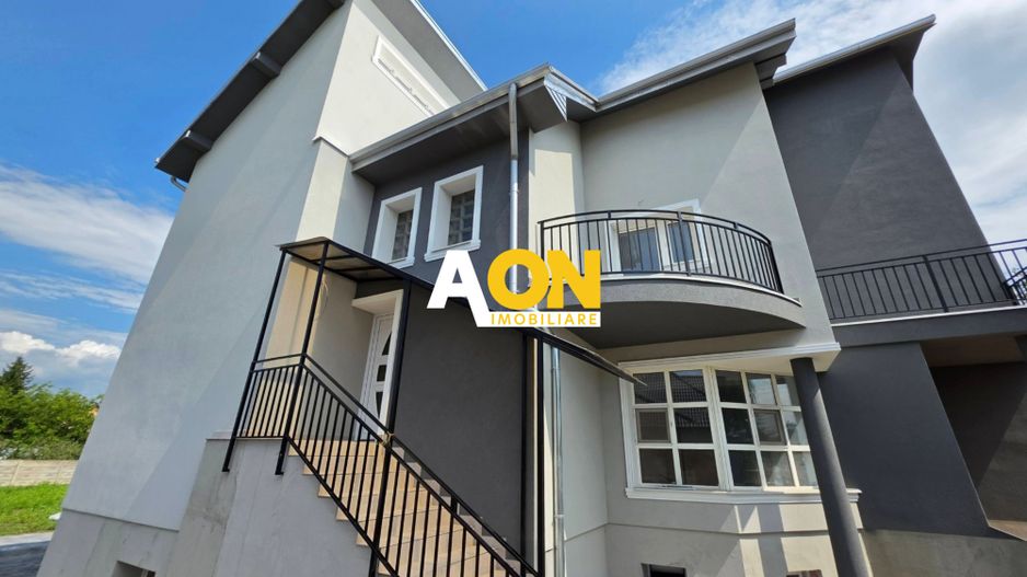 Apartament tip duplex, D+E, 5 camere, la cheie, 450 mp teren, Barabant - Poză 1