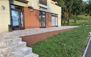 Spațiu comercial de închiriat - Poză 1