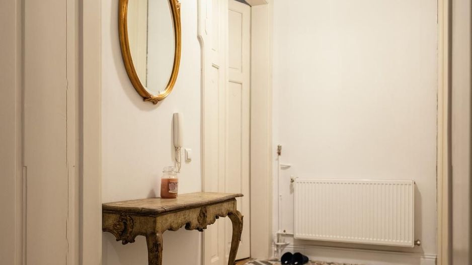 Ultracentral | Cladire Istorica | 3 camere | Etaj Intermediar. - Poză 6