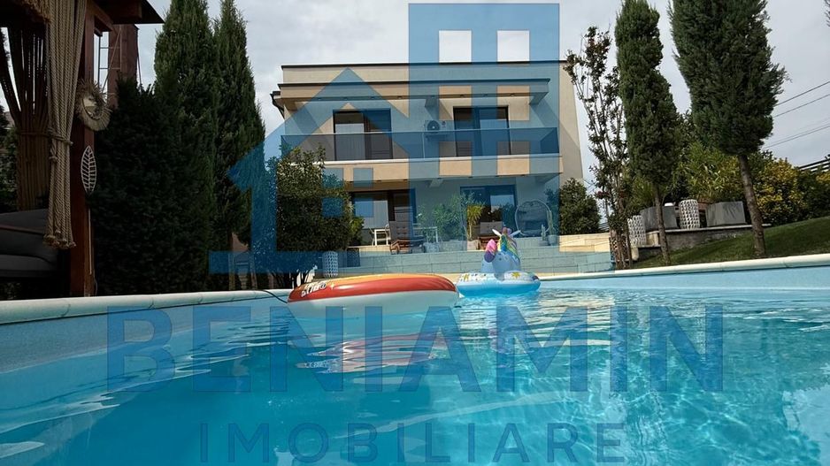 Vila ultramoderna Consul cu piscina si design impresionant - Poză 13