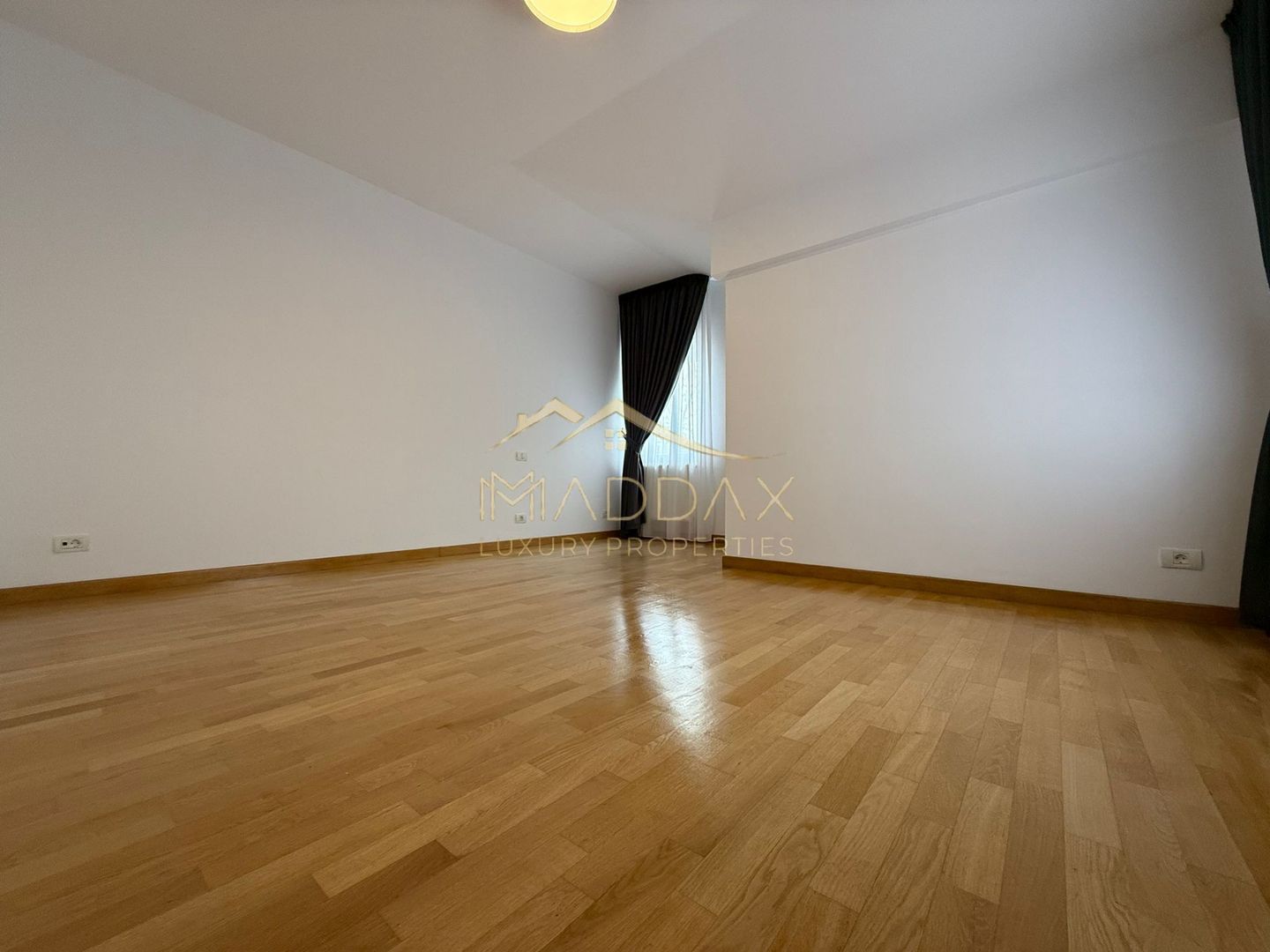 Vila moderna Corbeanca-spatiu, confort si intimitate - Poză 18