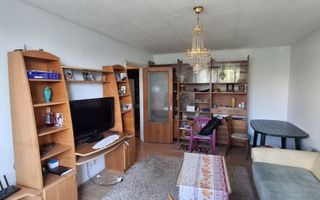 Apartament 4 camere de vanzare Titan Ozana I etaj 4/4 - Poză 1