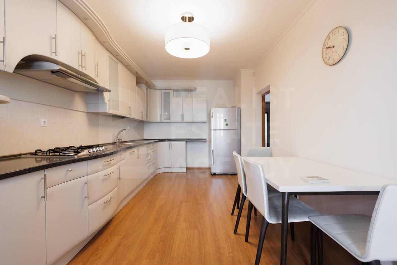 Chirie, apartament cu 4 camere, str. Petru Movilă, sectorul Centru - Poză 7